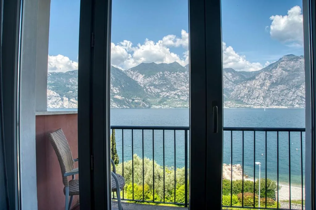 Triple Room with Balcony — Villa Andreis