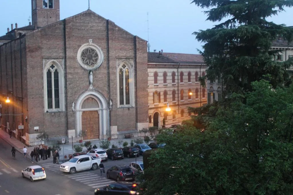 Camera Tripla con Vista Città — Residenza San Tomaso