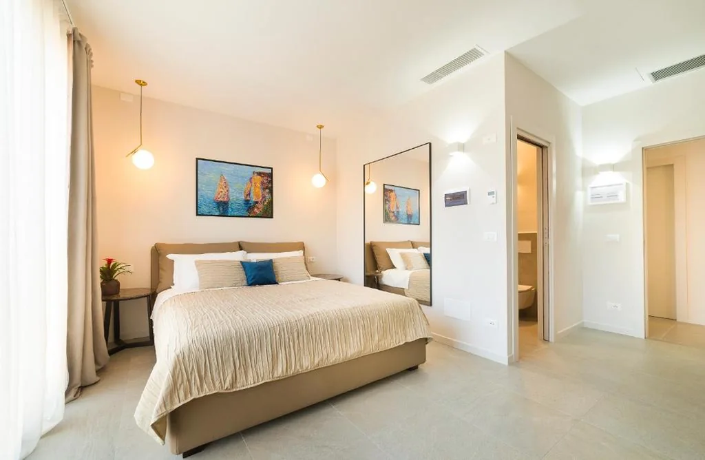 Deluxe Triple Room — Garda Room