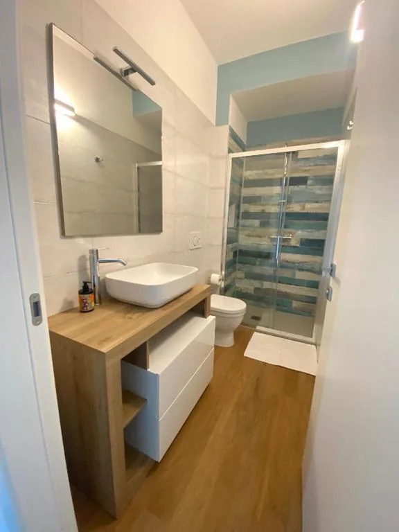Deluxe Triple Room — Room259