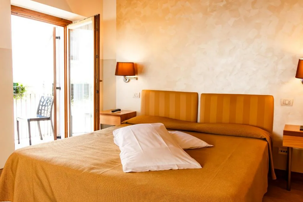 Triple Room — Dependance Silvestro