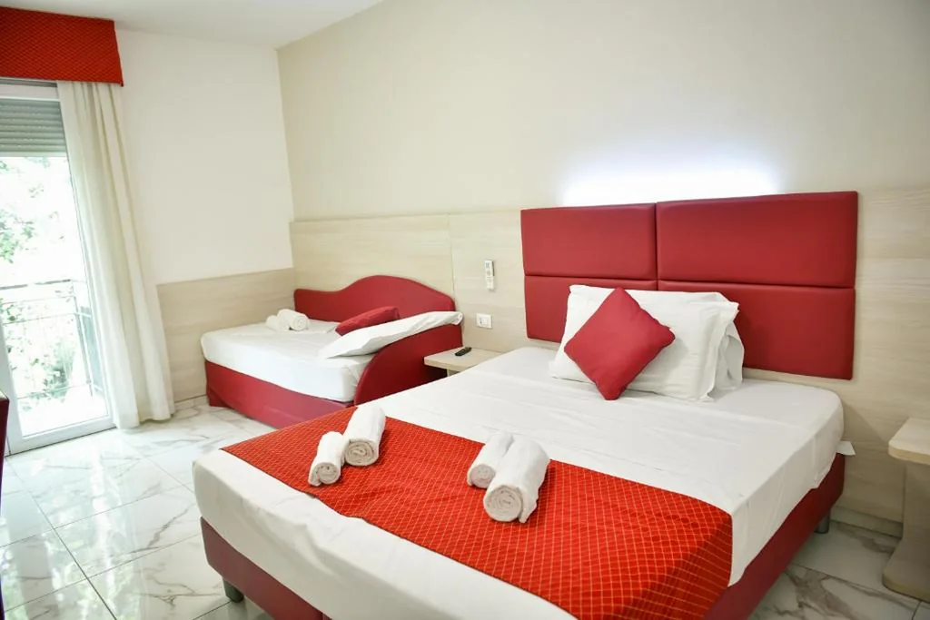 Triple Room — Dream Hub