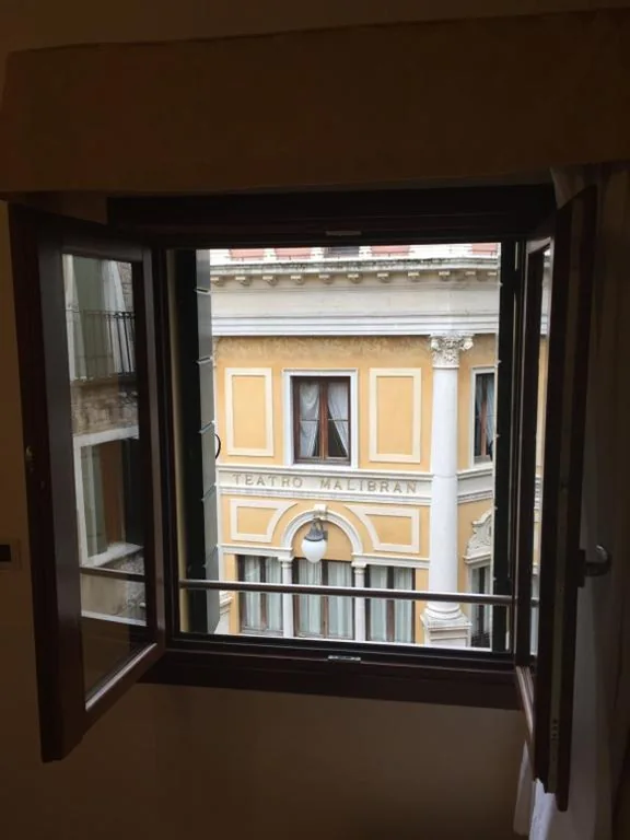 Camera Tripla — Guest House Al Milion