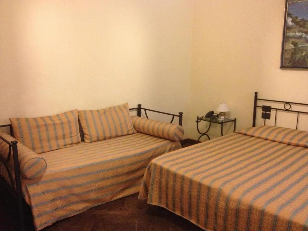 Triple Room — Guesthouse Alloggi Agli Artisti