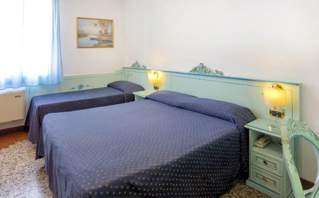 Camera Tripla — Guesthouse Ca’ San Marcuola 2