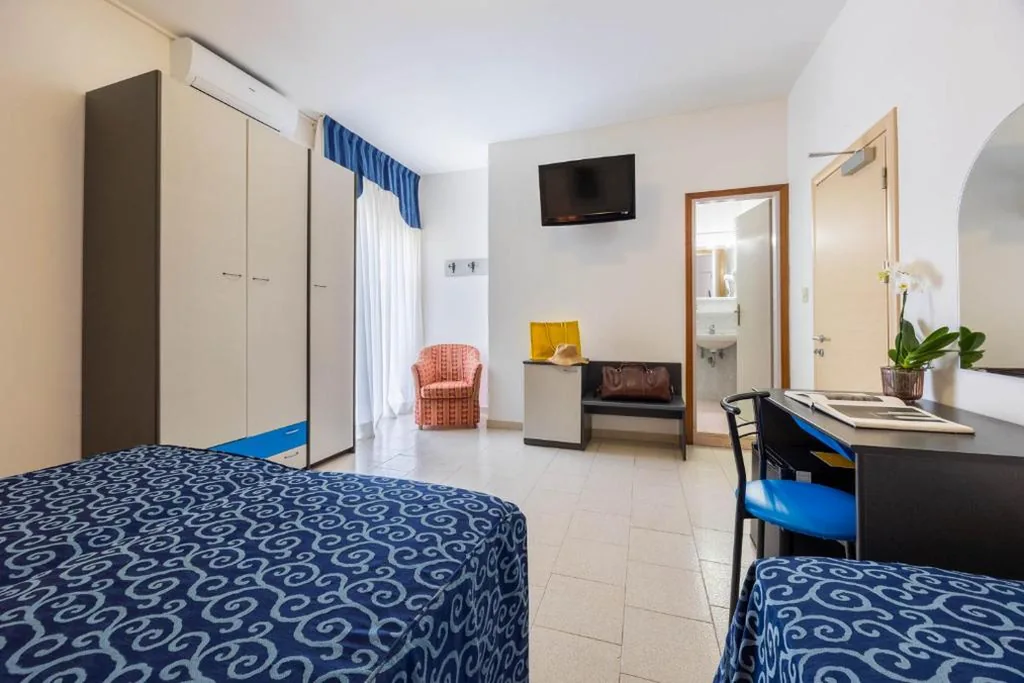 Triple Room — Hotel Altea
