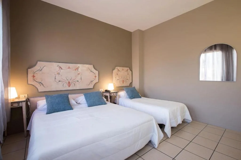 Camera Tripla — Hotel Ariston