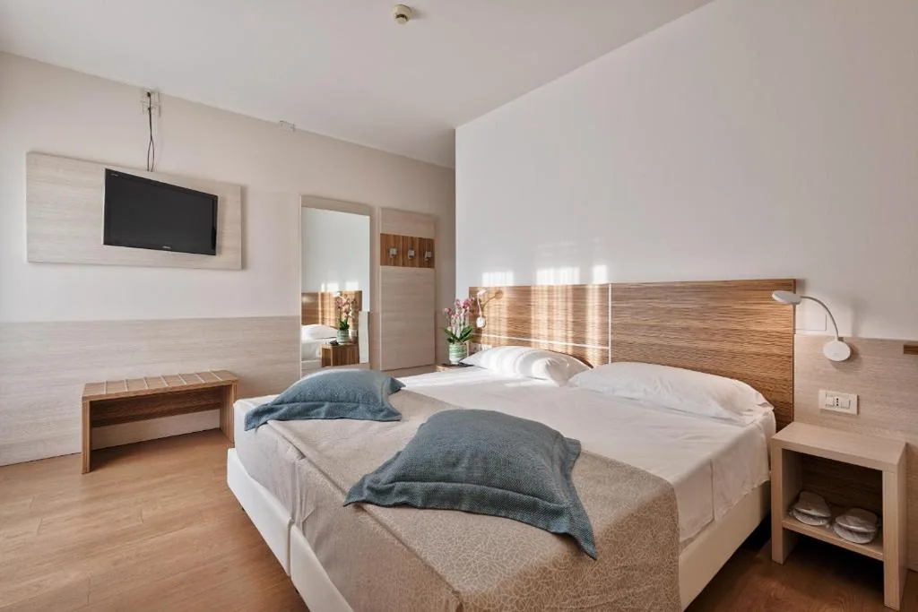 Triple Room — Hotel Croce Di Malta