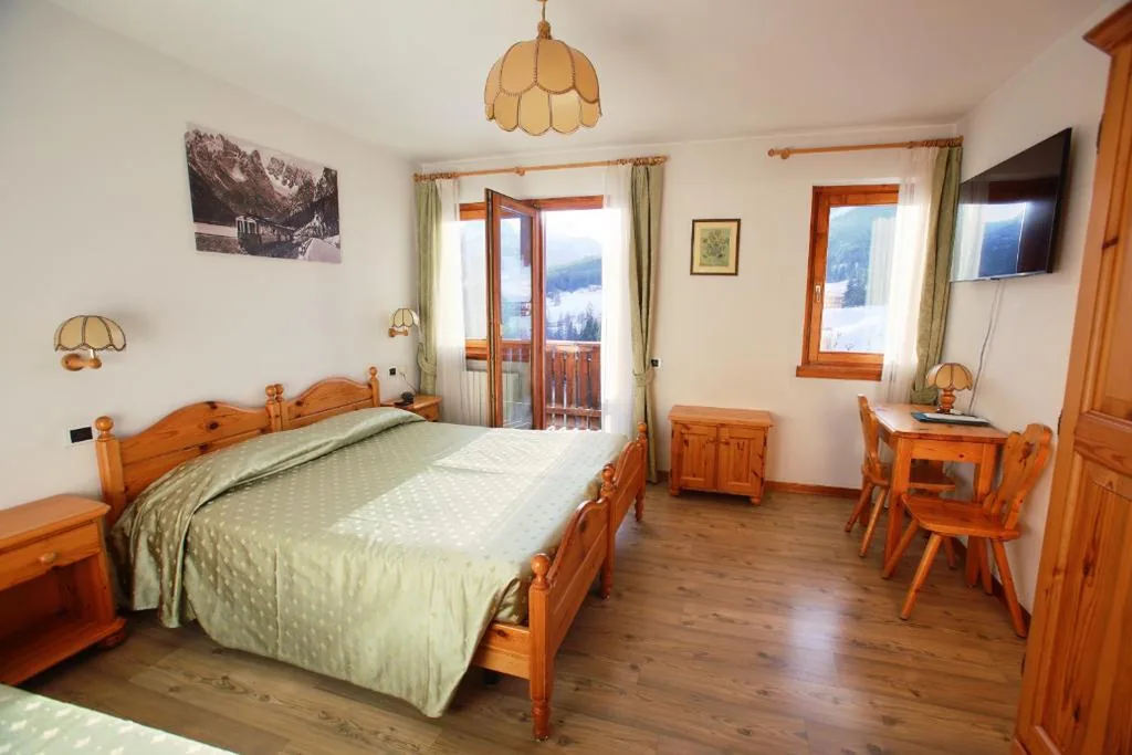 Triple Room — Hotel Des Alpes