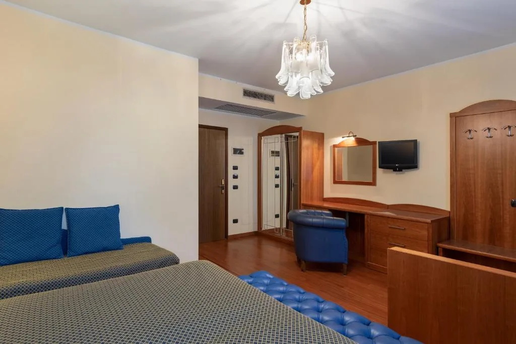 Triple Room — Hotel Du Parc