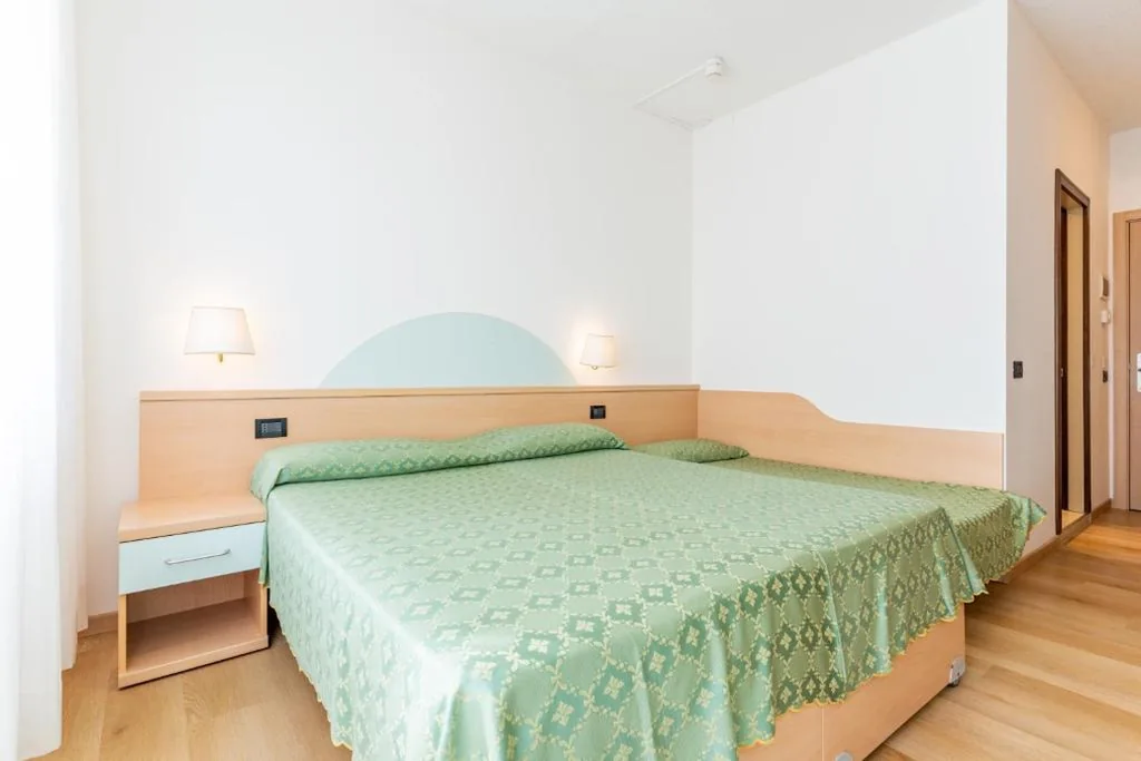 Triple Room — Hotel Europa