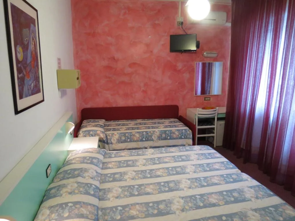 Triple Room — Hotel Fortuna