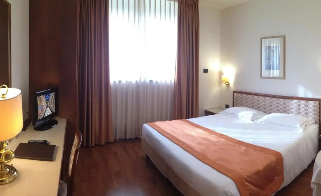 Triple Room — Hotel Marconi