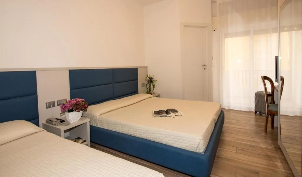 Camera Tripla — Hotel Nettuno