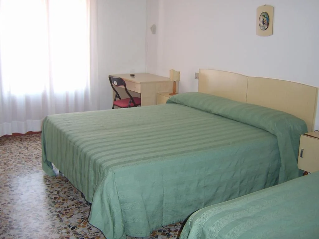 Triple Room — Hotel Nuova Doel