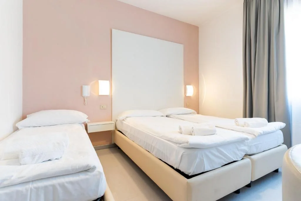 Camera Tripla — Hotel Regina