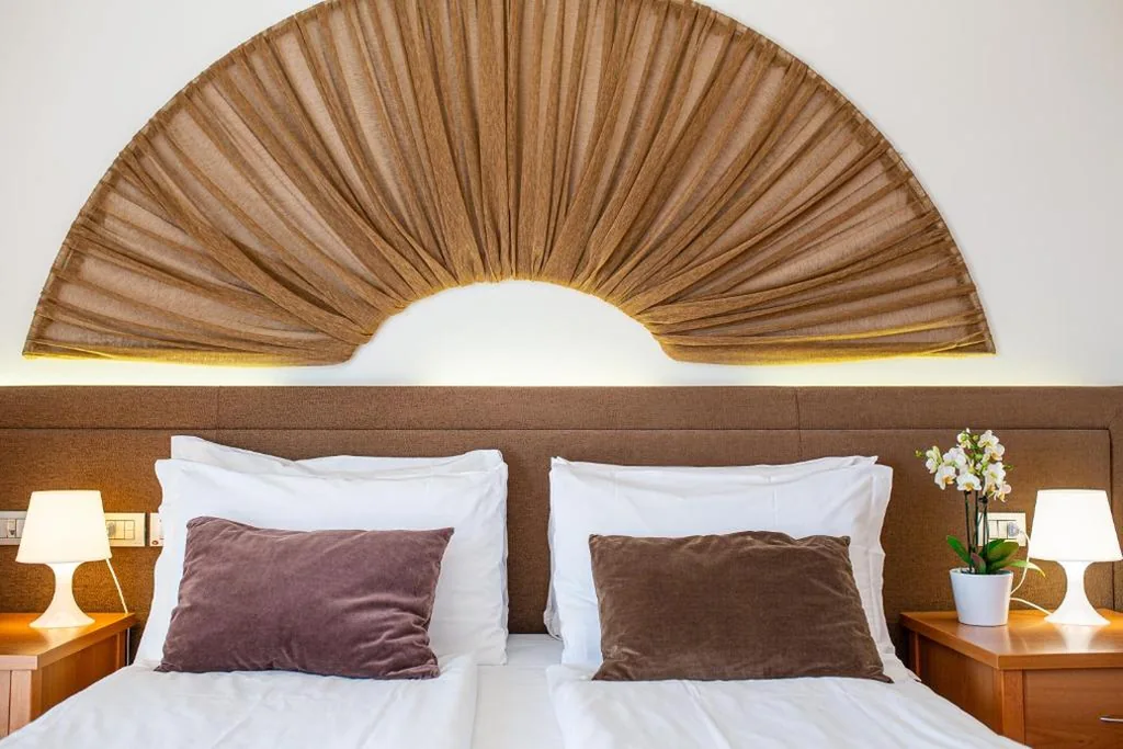 Triple Room — Hotel Rex