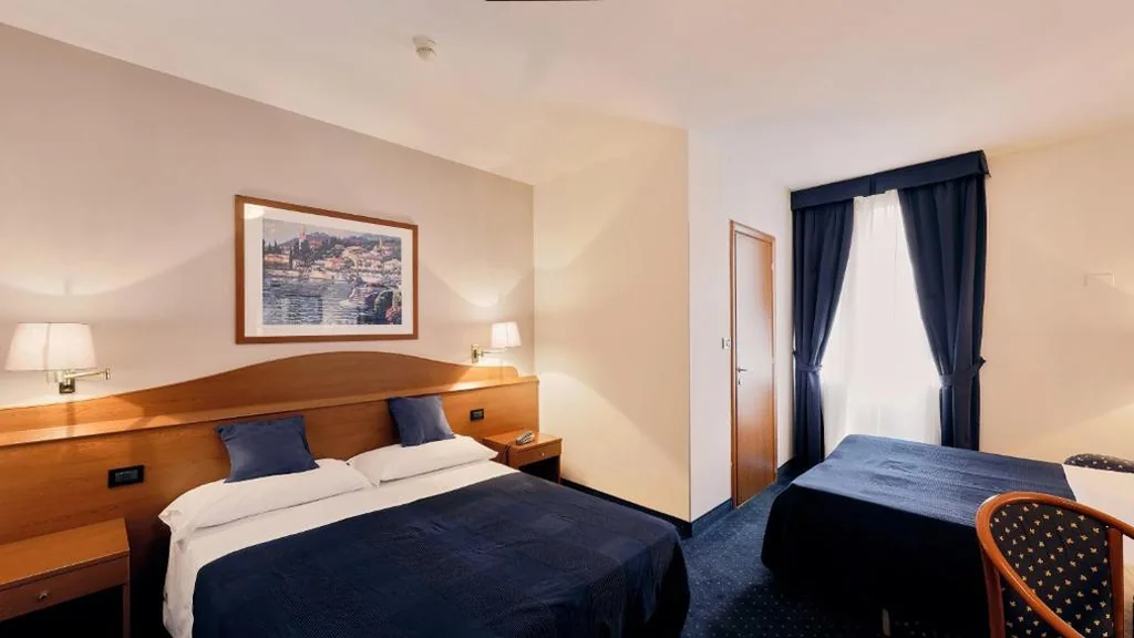 Triple Room — Hotel Roberta