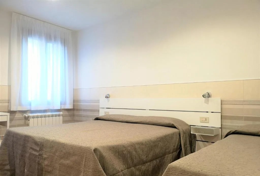 Camera Tripla — Hotel Rossi