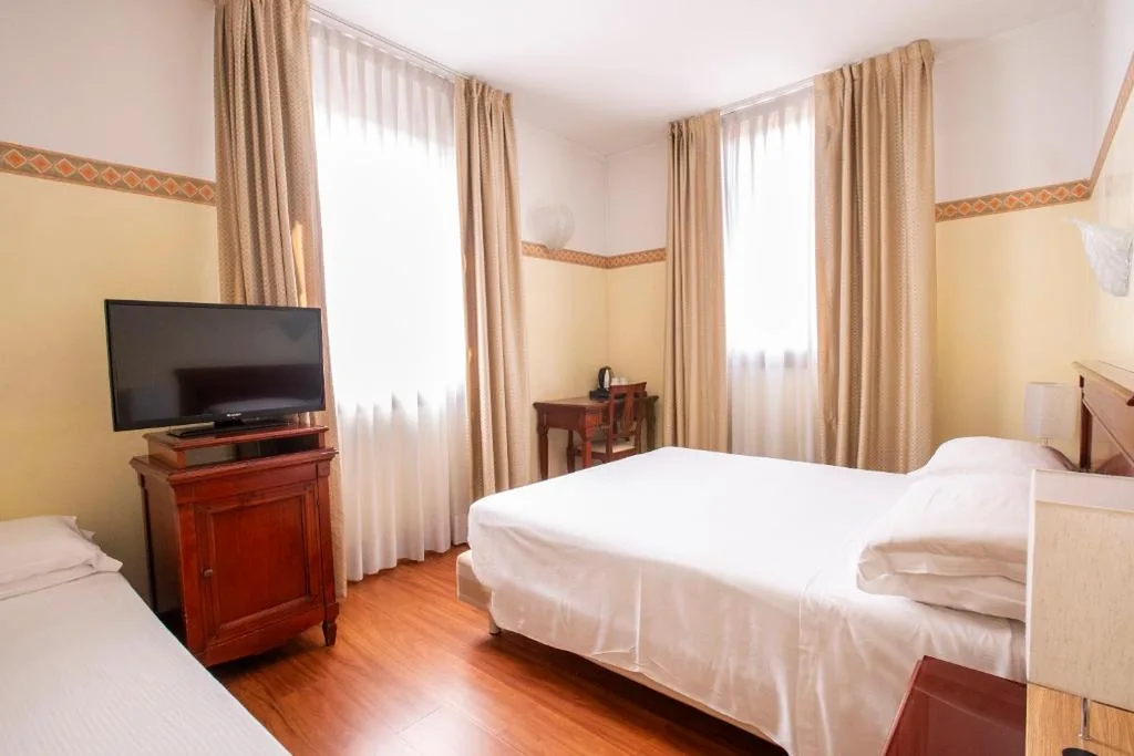 Triple Room — Hotel Russo Palace