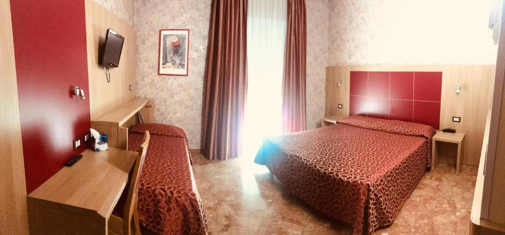 Camera Tripla — Hotel San Carlo