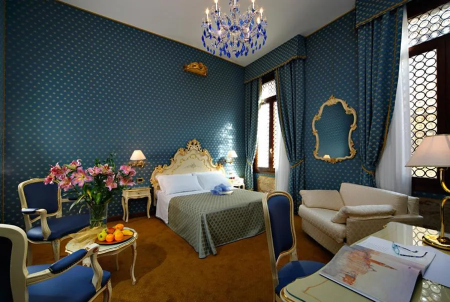 Triple Room — Hotel Torino