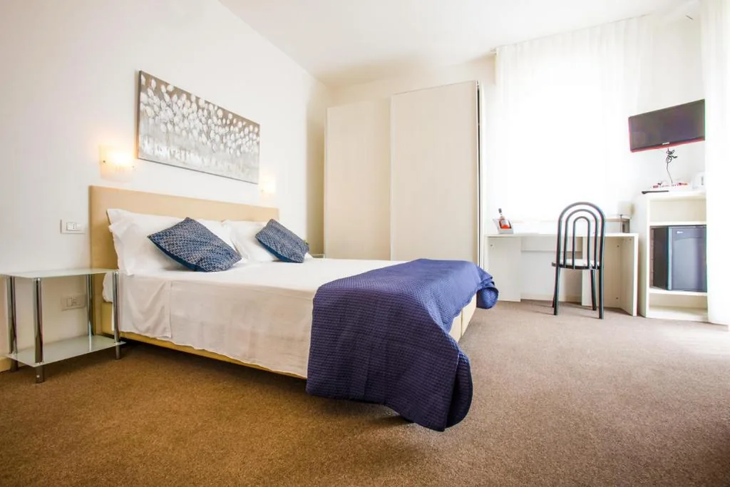 Camera Tripla — Hotel Villa Anthea