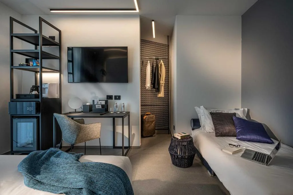 Camera Tripla — J44 Lifestyle Hotel