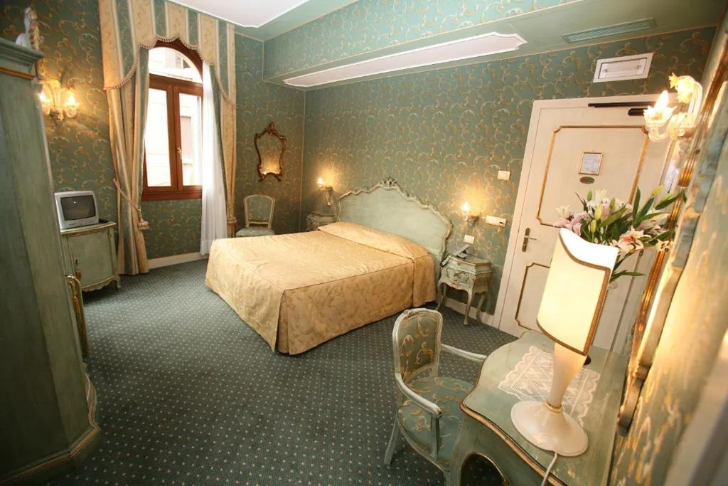 Triple Room — Locanda Cà del Brocchi