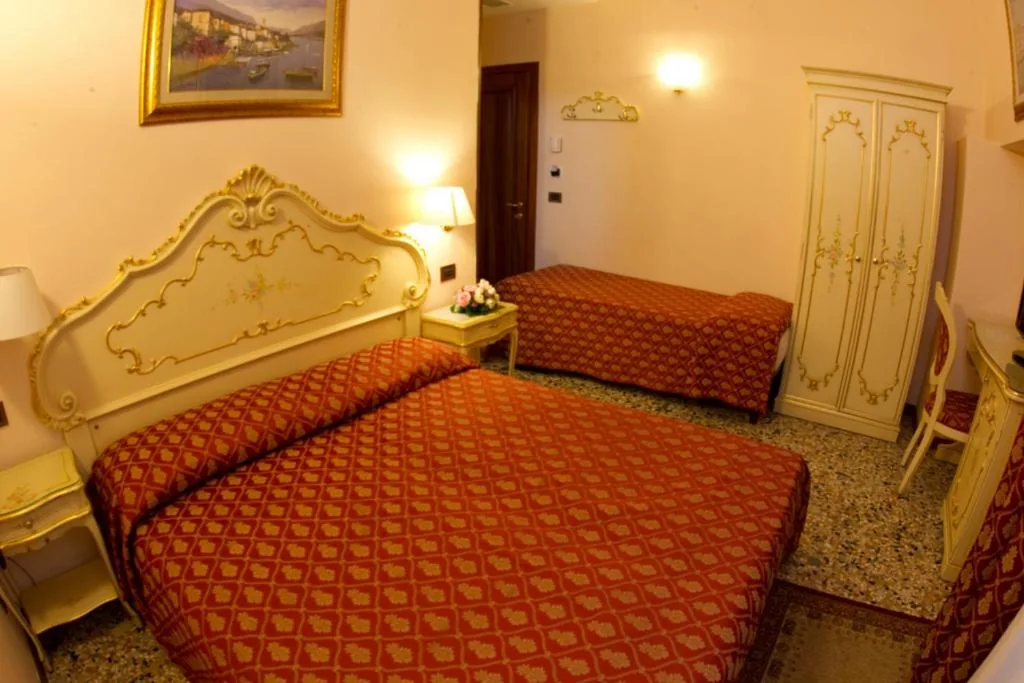 Triple Room — Locanda Poste Vecie