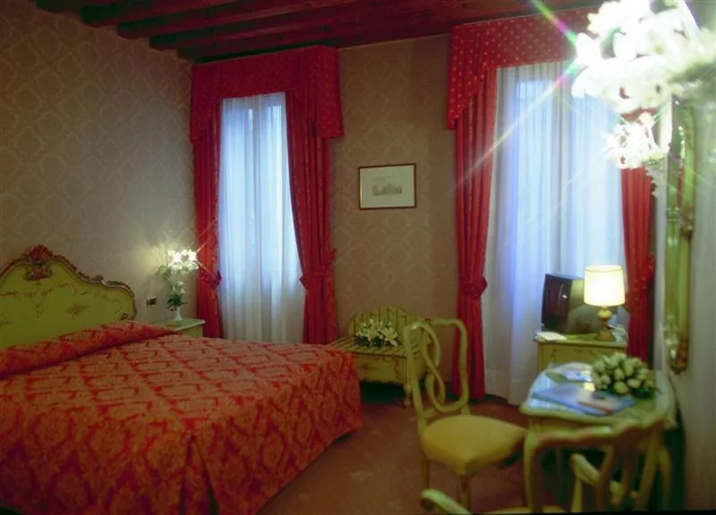 Triple Room — Panada D