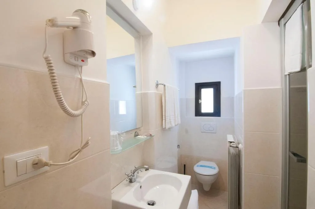 Camera Tripla Standard — Albergo ai Tolentini