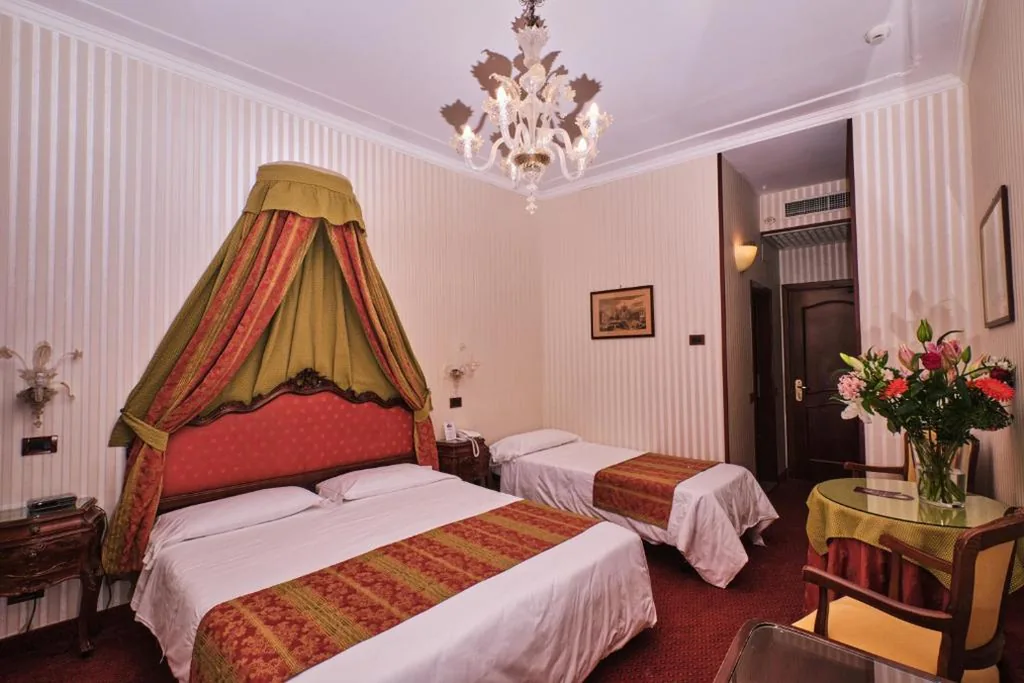 Standard Triple Room — Hotel Kette