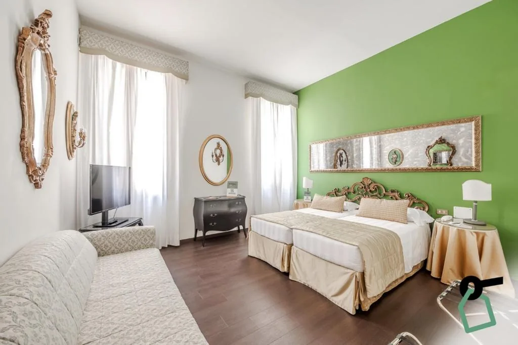 Standard Triple Room — HOTIDAY Room Collection – Venezia Santa Lucia