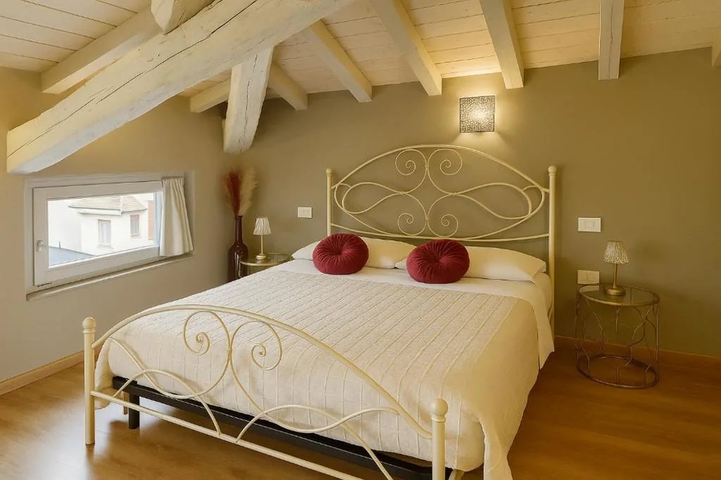 Superior Triple Room — Domus 44 Rooms – Porta Nuova