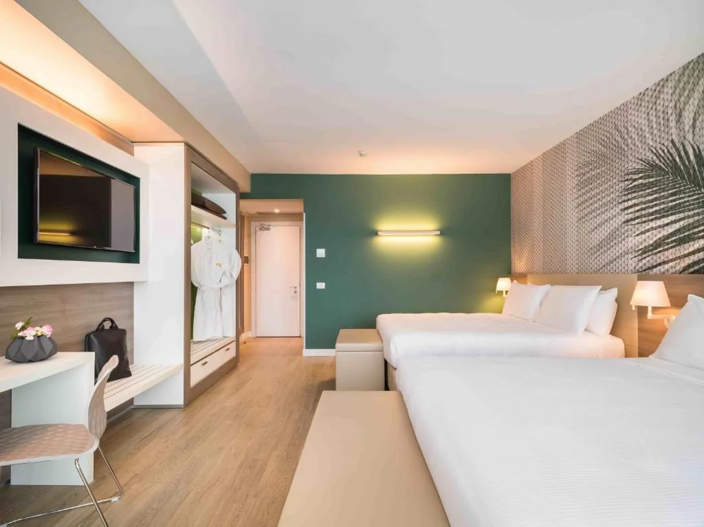 Camera Tripla Superior — Enjoy Garda Hotel