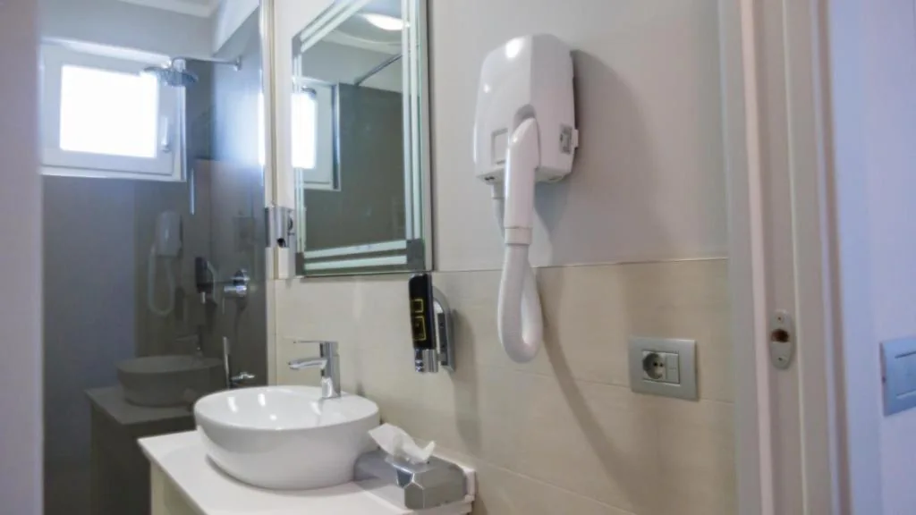 Superior Triple Room — Hotel Casa Marinella