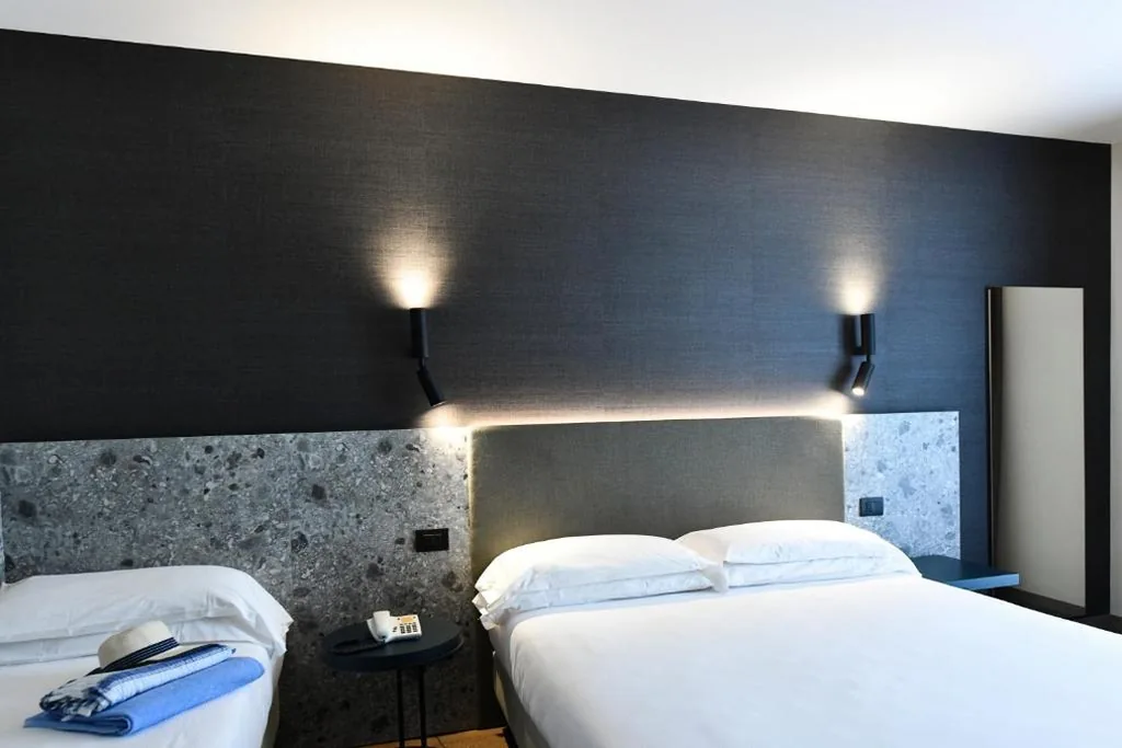 Camera Tripla Superior — Hotel Eden