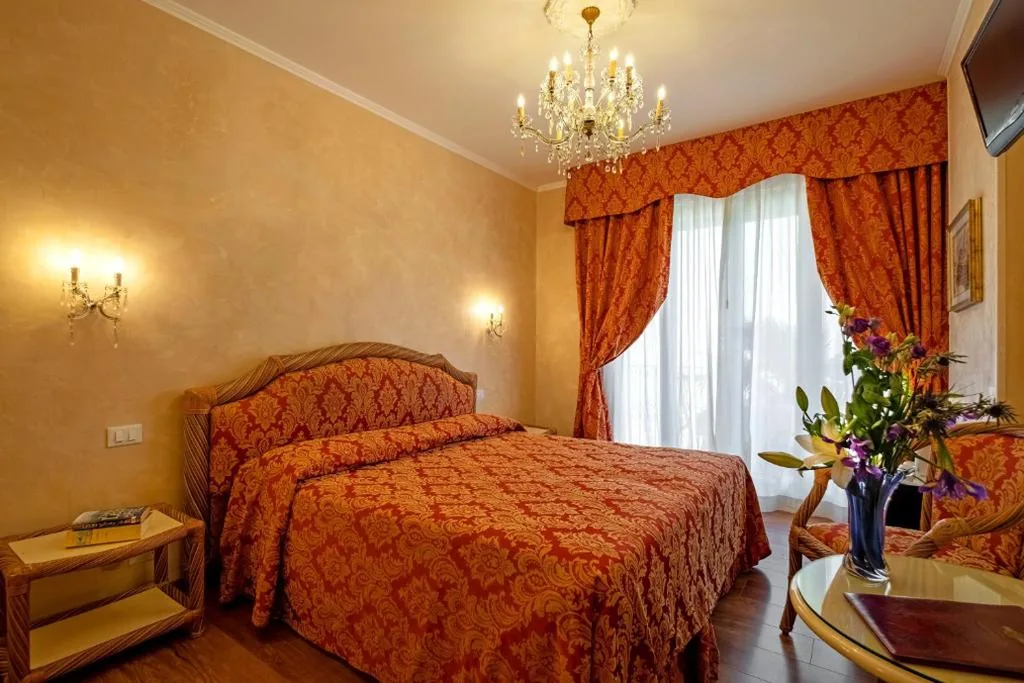 Camera Tripla Superior — Hotel Rigel