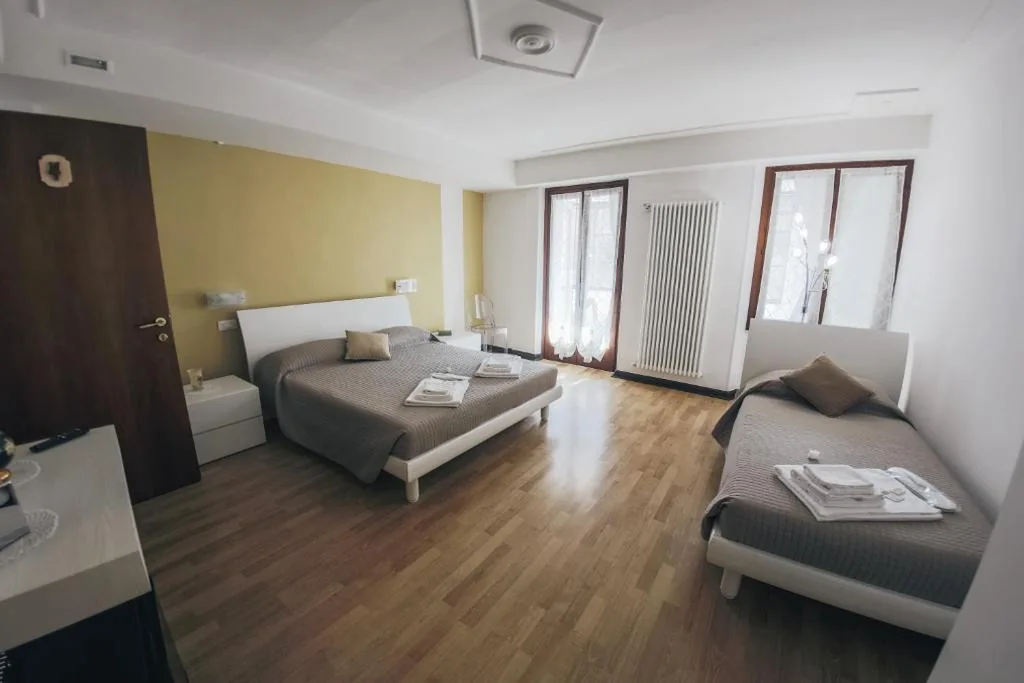 Camera Tripla Superior — Residenza al Castello