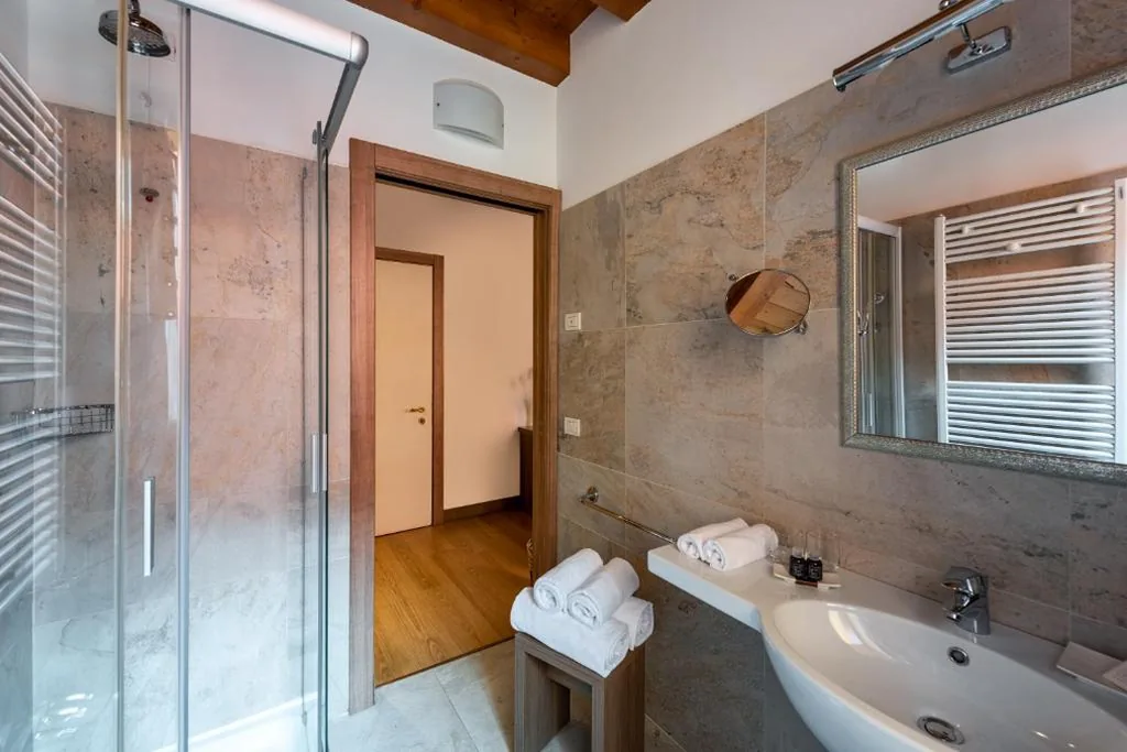 Triple Room — UNAHOTELS Eco Hotel Villa Costanza Venezia