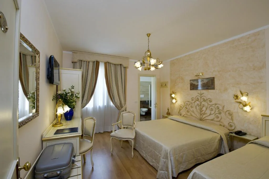 Triple Room — Viktoria Palace Hotel