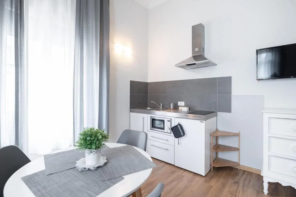 Camera Tua – Falloppio 44 Rooms