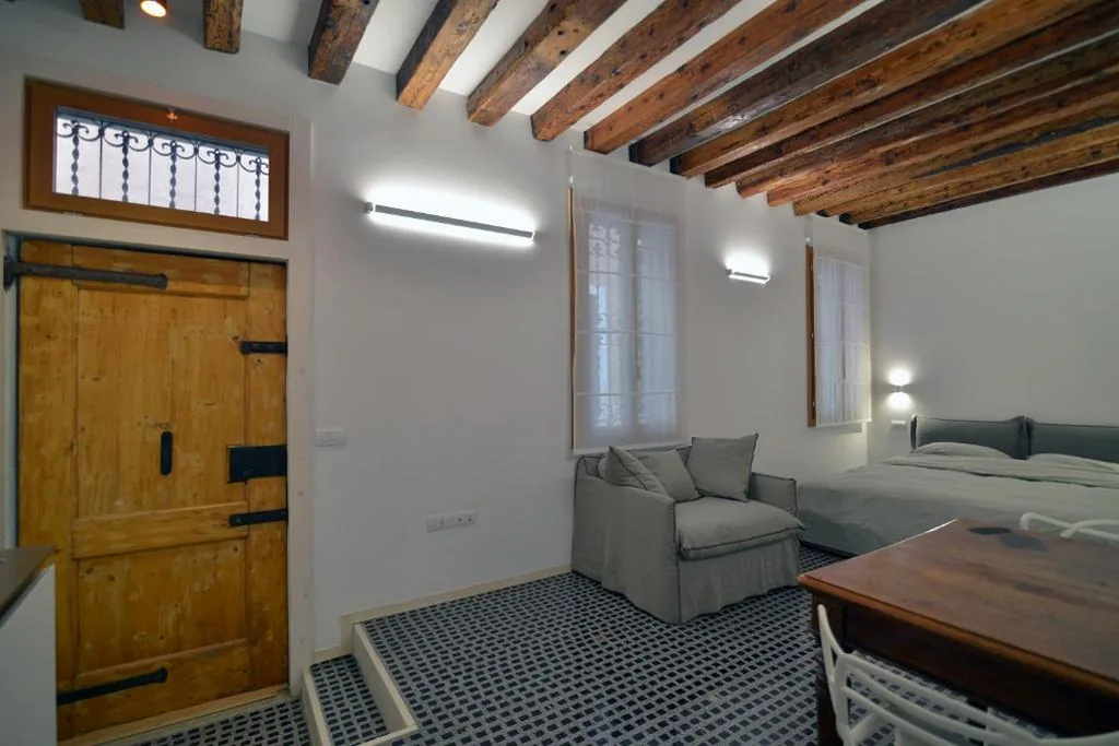 Carbonaia Venezia