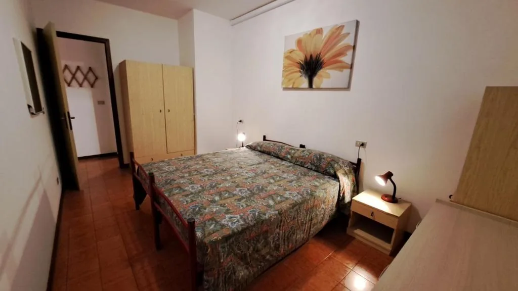 Casa con 1 Camera da Letto — Quadrangolo