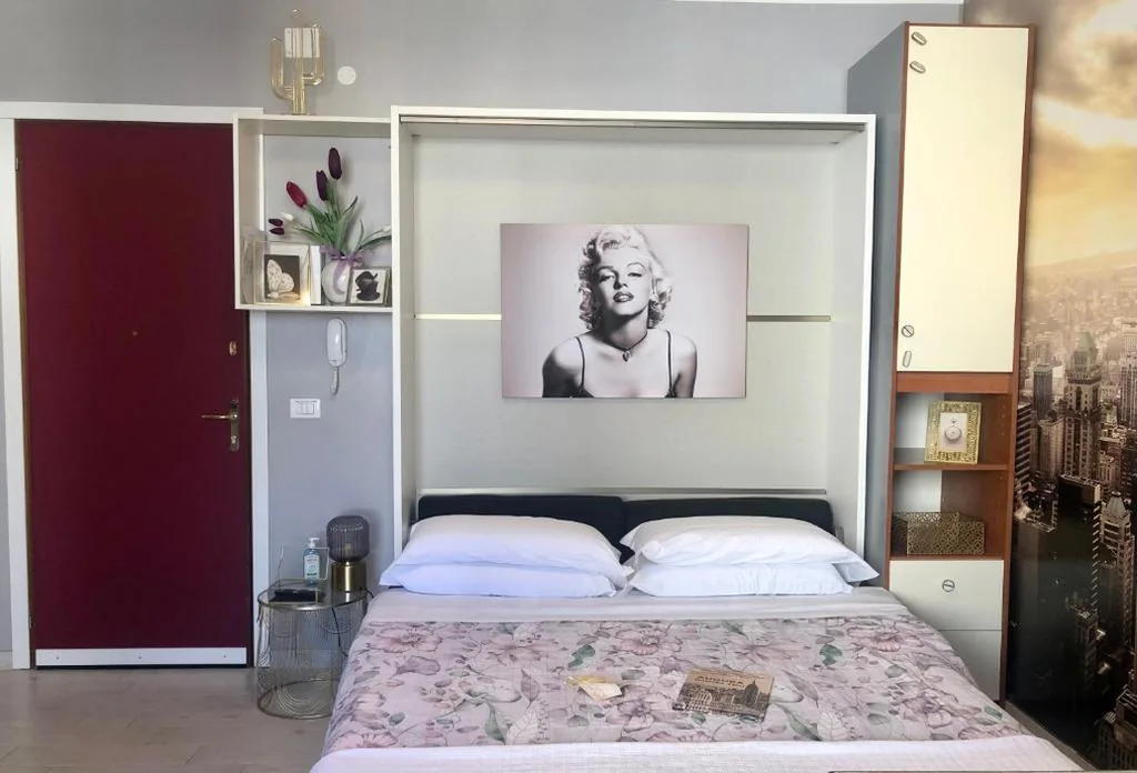 Casa con 1 Camera da Letto — Studio Flat Policlinico G B Rossi