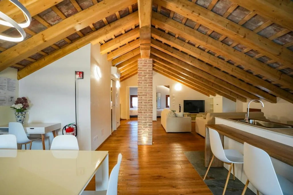 Casa con 2 Camere da Letto — Alla Rocca Storica