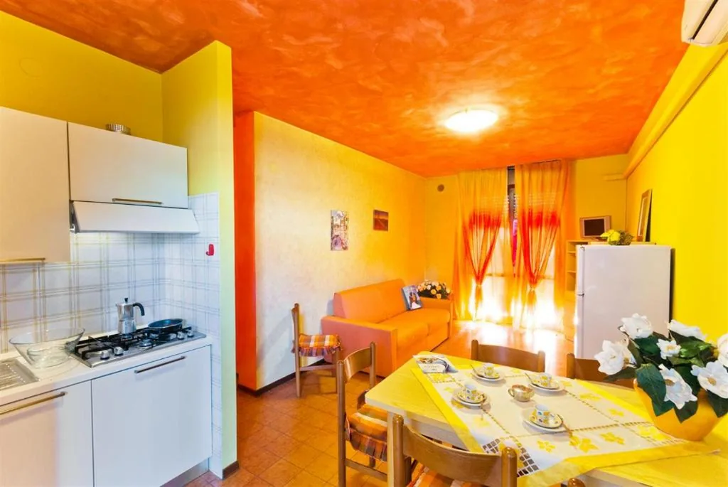 Casa con 2 Camere da Letto — Quadrangolo
