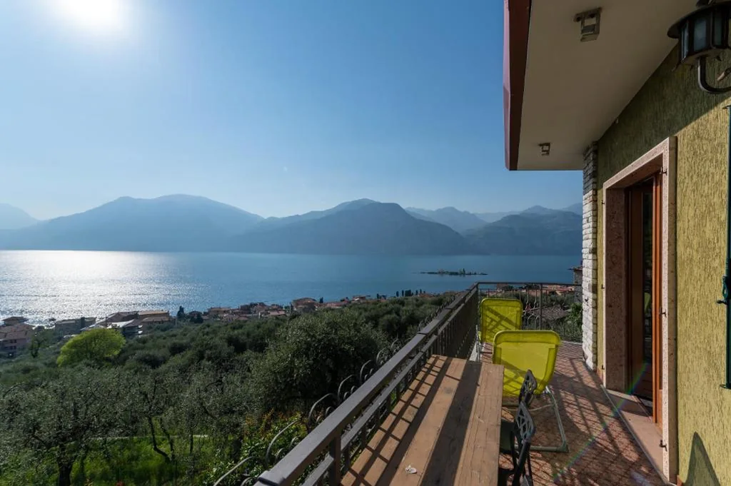 Two-Bedroom House — Villa Nadya by GardaDoma