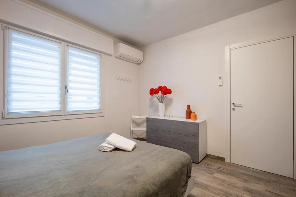 Casa con parcheggio interno gratis e tram Venezia